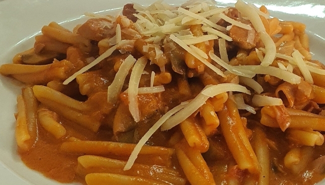 Menu Classico con Antipasto e Primo per Due persone